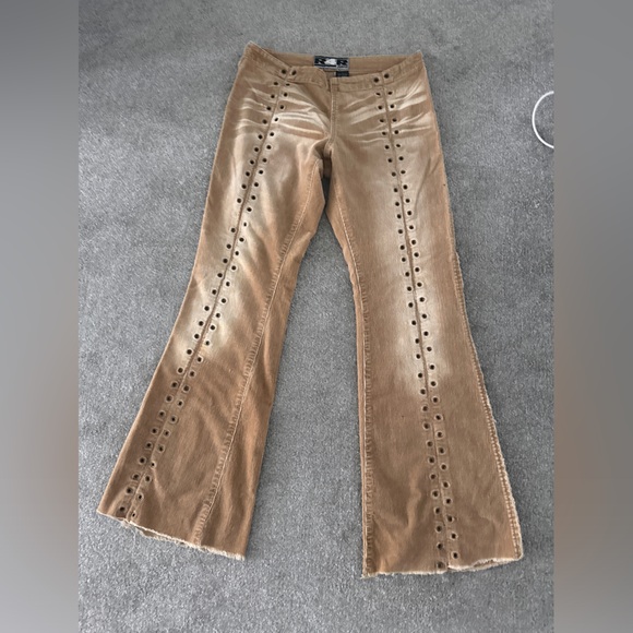 Vintage Y2K bratz style pants with gramet details - Picture 3 of 5